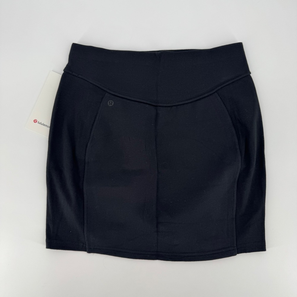 Lululemon Scuba High-Rise Mini Skirt Black Fleece Athletic LW8AT5S Size L NEW